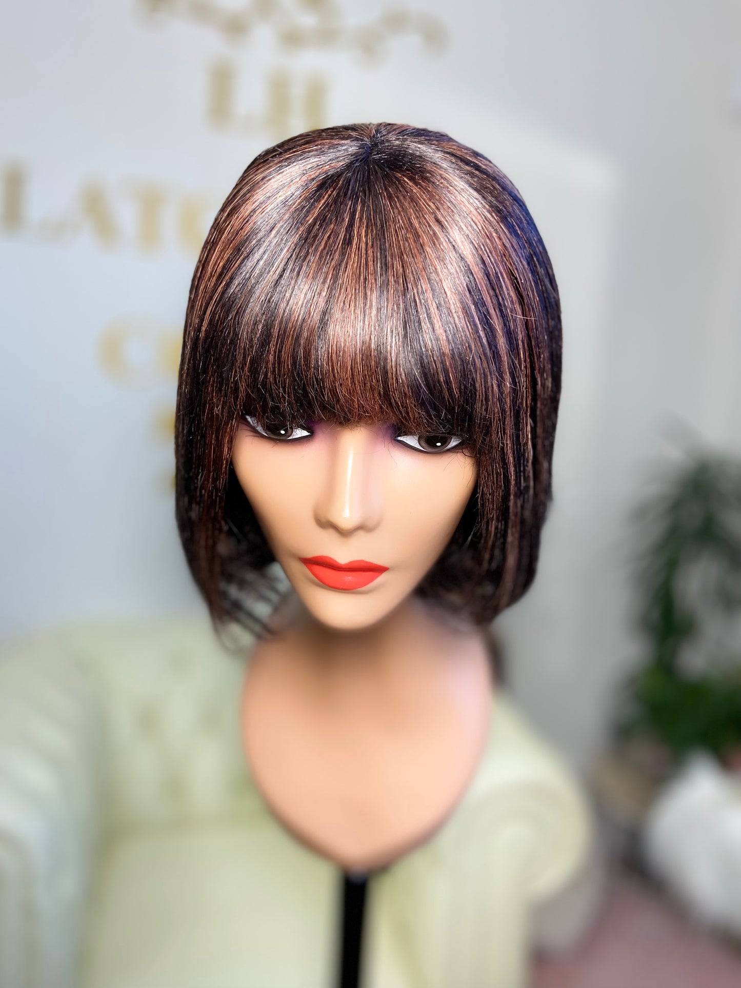 Perruque courte 100% cheveux naturelle noire #1B/ cuivré foncé