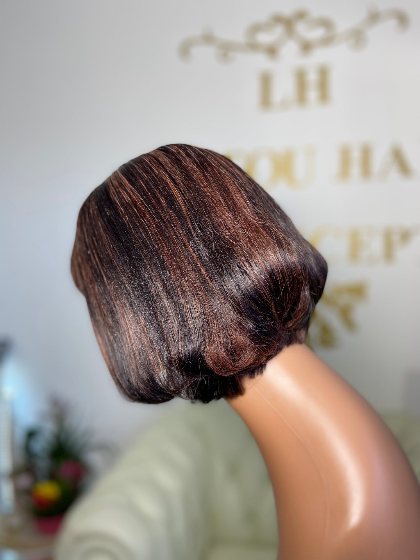 Perruque courte 100% cheveux naturelle noire #1B/ cuivré foncé